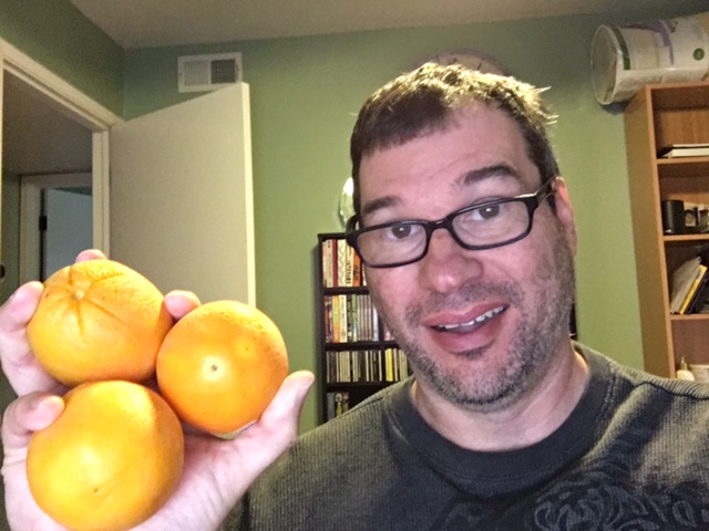 Scott oranges juggle